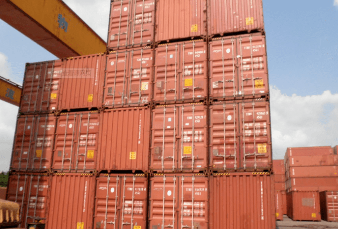 4月我國貨物貿(mào)易進出口同比增長8% 展現(xiàn)經(jīng)濟韌性